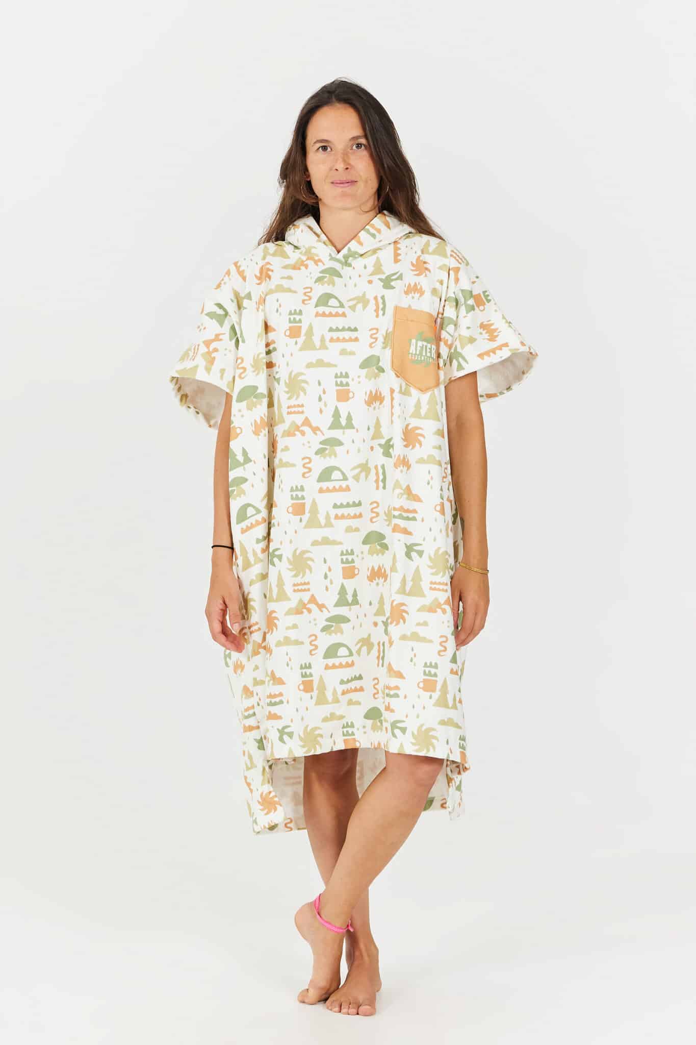 After Essentials Outdoor Series Poncho Trekking Cream4 After Essentials Outdoor Series Poncho Trekking Cream4